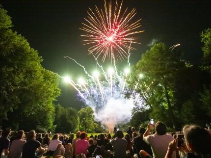 Feuerwerk im Sarasinpark