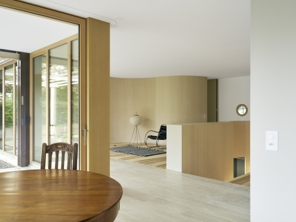 Bäumlihof  Wohnung in Schwimmhalle