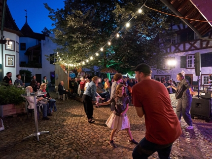 Hof MUKS Museum Kultur und Spiel, Soirée d'été, Sommerkonzerte